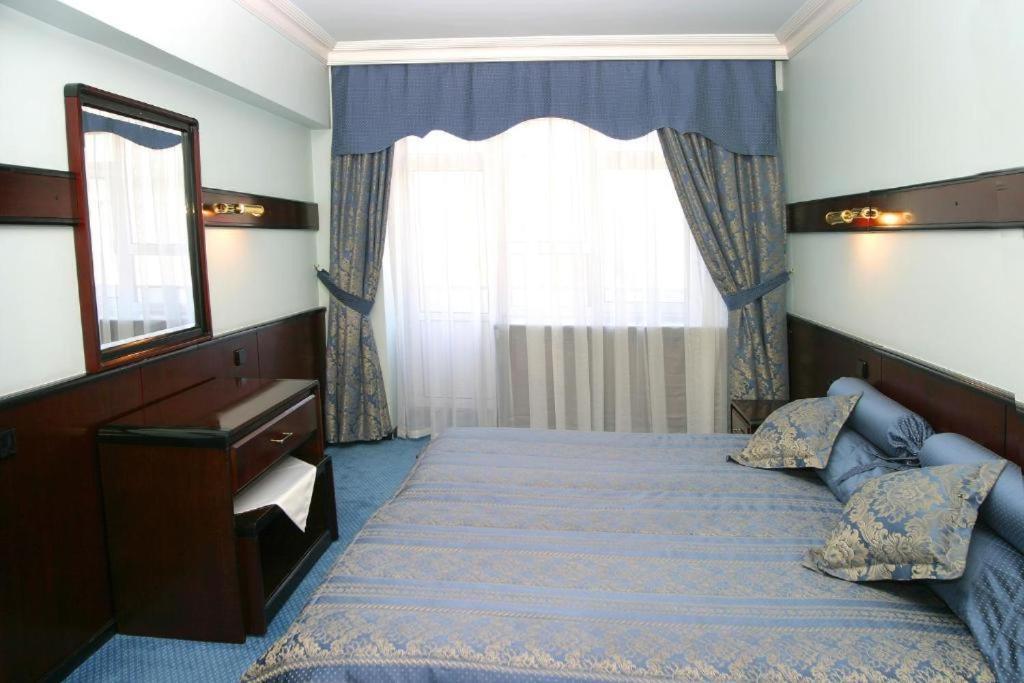 فندق الماتيفي  Otrar الغرفة الصورة